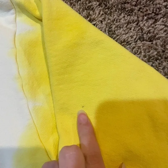 Madhappy x Snapchat crewneck - Picture 3 of 5